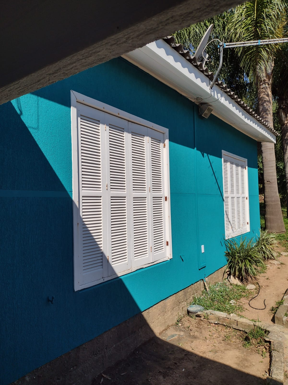 Pintura Residencial Externa com Aplicação de Grafiato