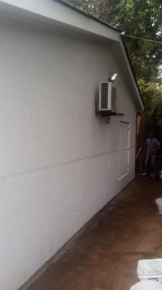 Pintura Residencial Externa com Aplicação de Grafiato